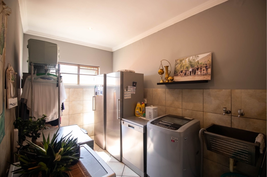 4 Bedroom Property for Sale in Birdwood Estate North West